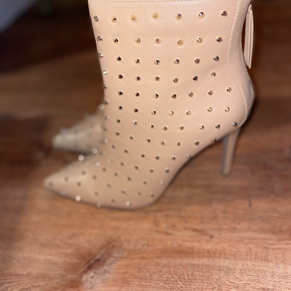 Shoe Dazzle Shoes - Women’s Studded Tan Ankle Boots